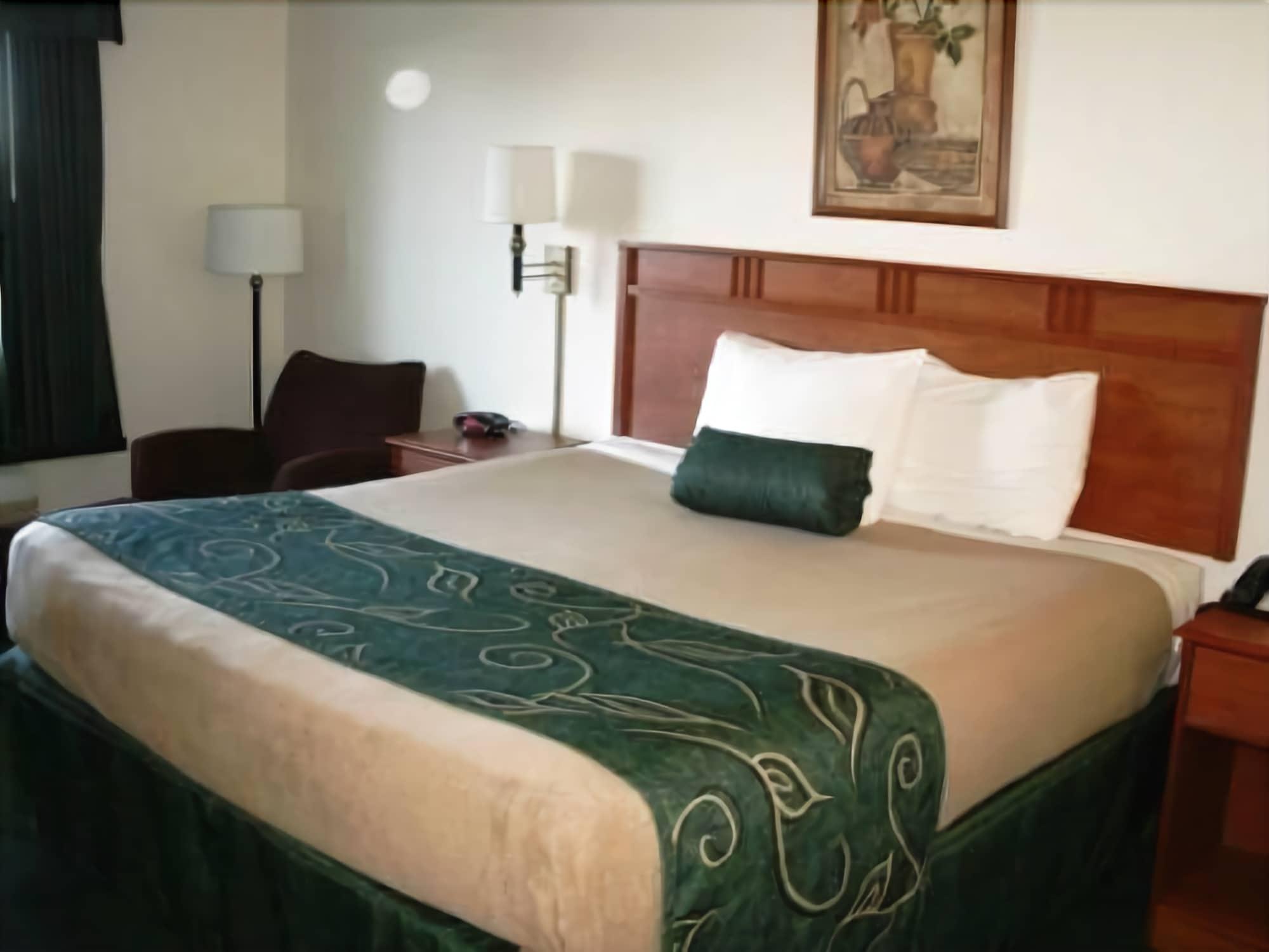 Travelodge By Wyndham פקוס חדר תמונה